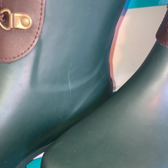 NWOT UGG Wellies! - Picture 3 of 11